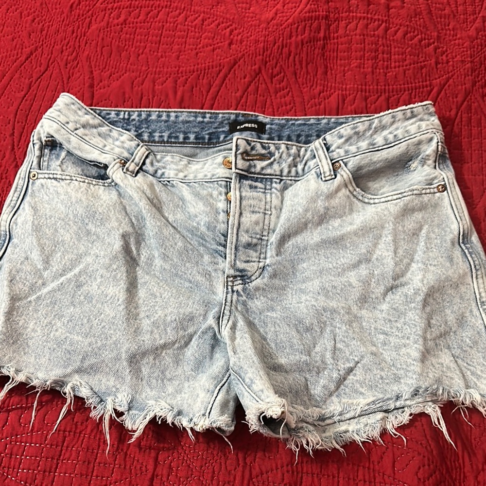 Express boyfriend midi Blue Jean Shorts Distressed Cutoff size 12